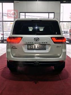 تويوتا لاندكروزر